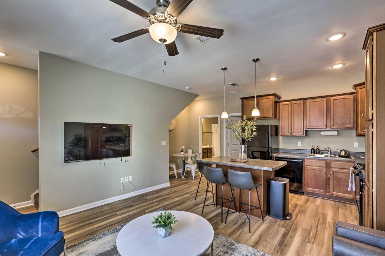 Ideally Located And Elegant Condo With Balcony! 탤러해시 외부 사진