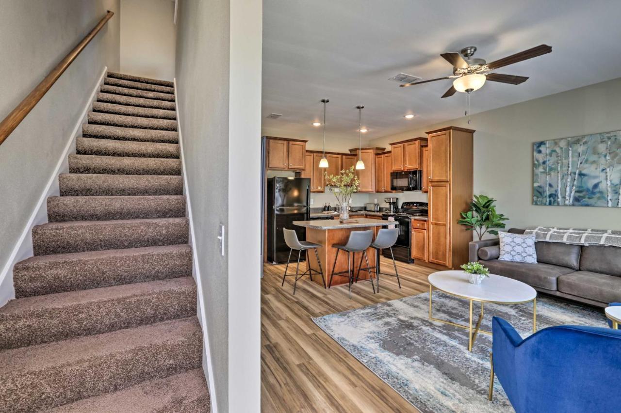 Ideally Located And Elegant Condo With Balcony! 탤러해시 외부 사진