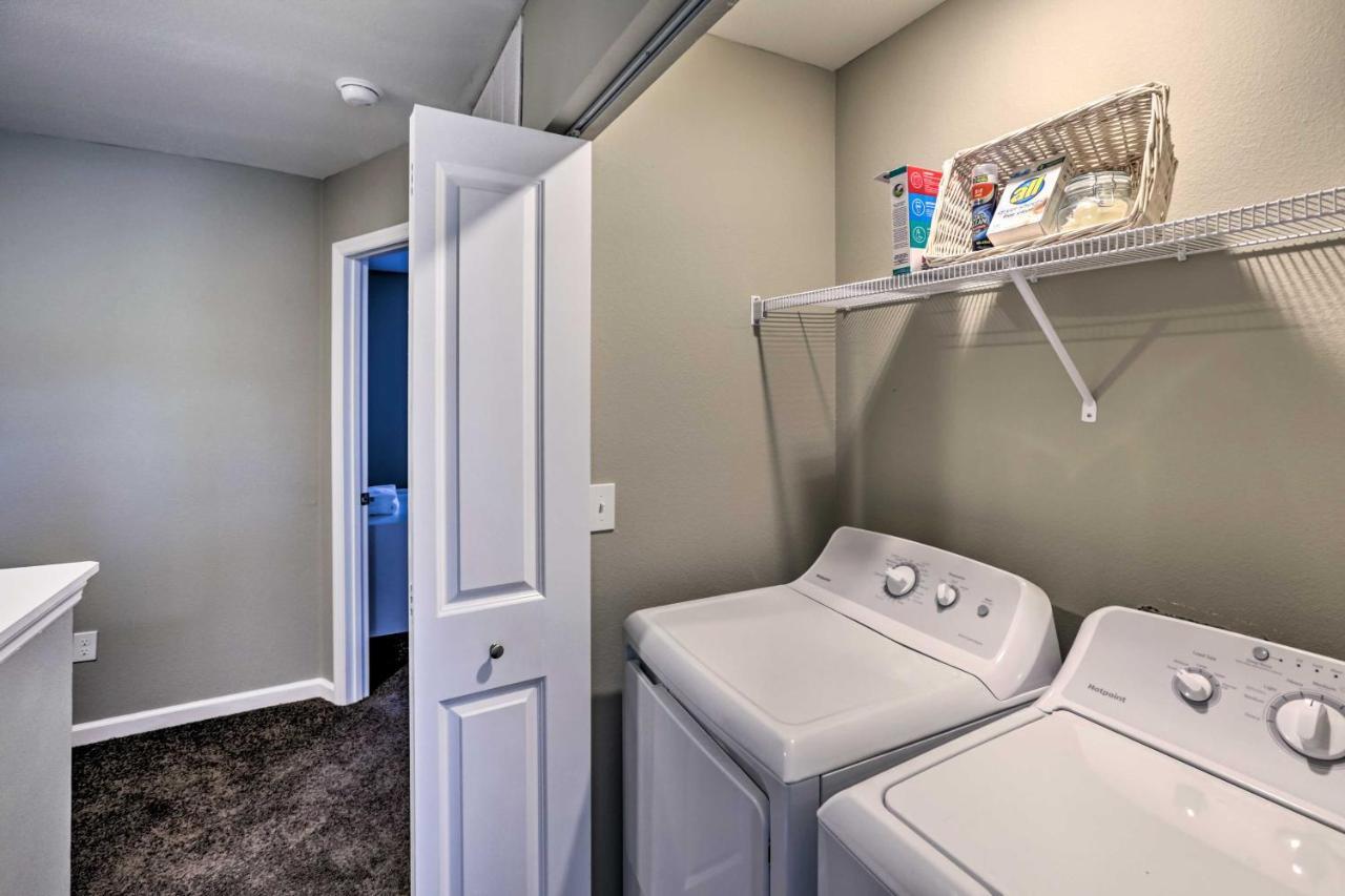 Ideally Located And Elegant Condo With Balcony! 탤러해시 외부 사진