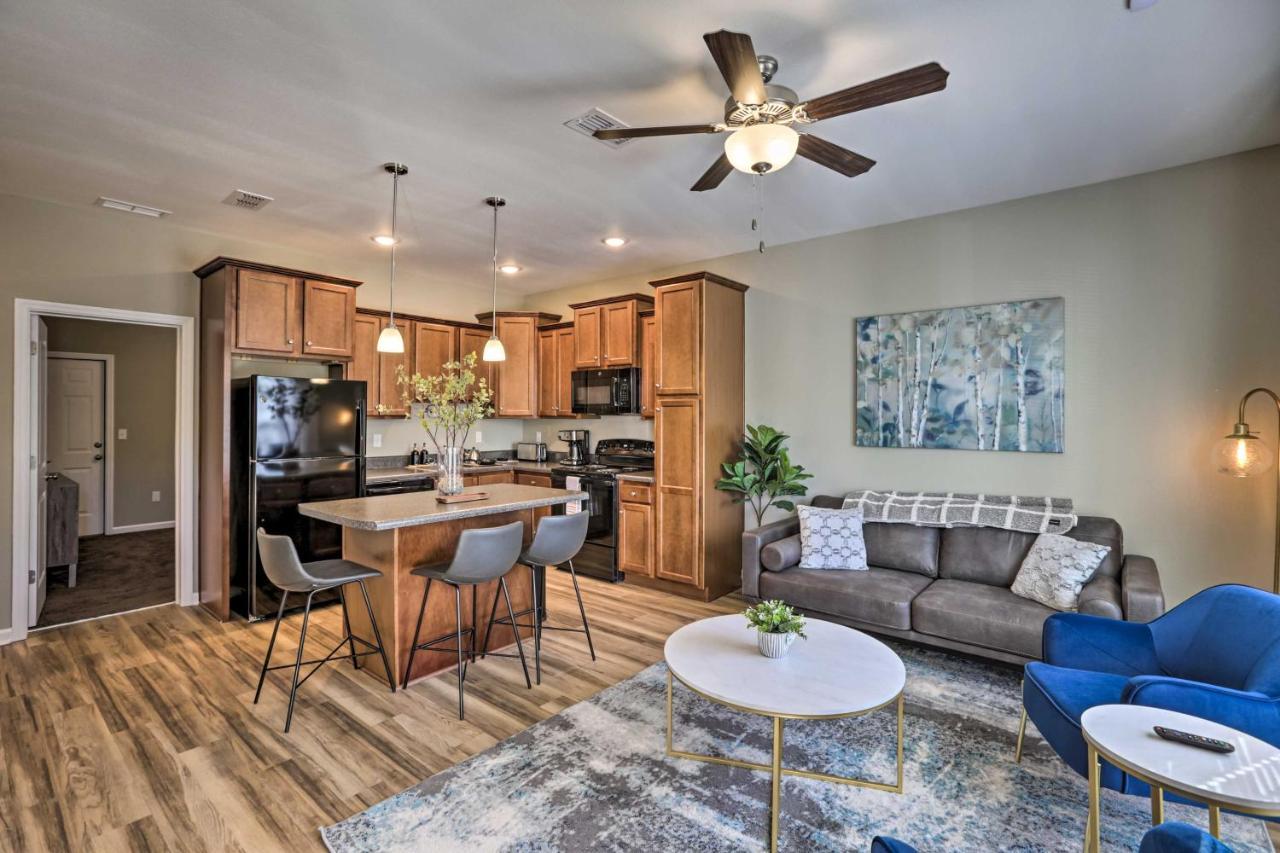 Ideally Located And Elegant Condo With Balcony! 탤러해시 외부 사진